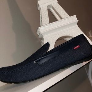 LEVIS MEN COMFORT SLIP ONS